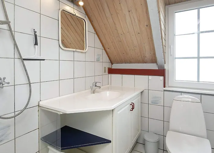 Seaside Escape With Sauna - By Traum
