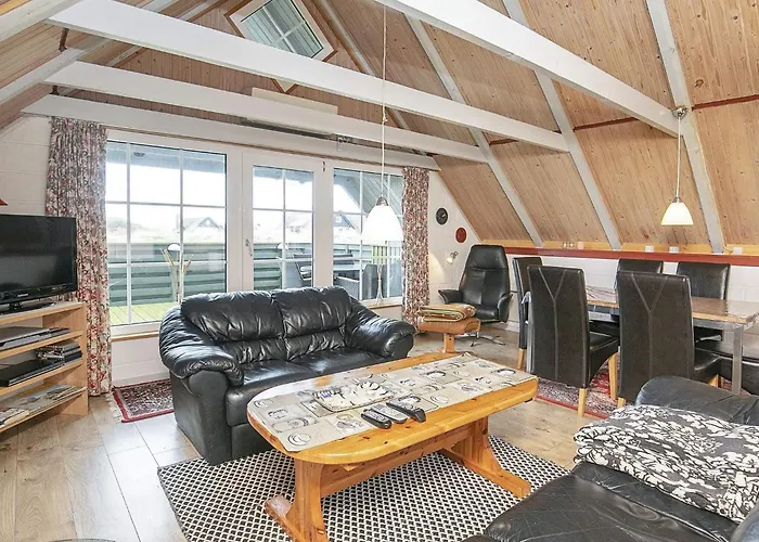 Seaside Escape With Sauna - By Traum